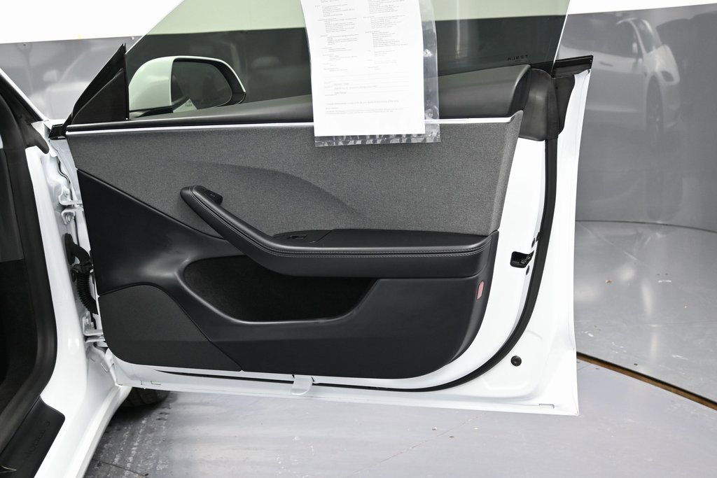 Used 2025 Tesla Model 3 Long Range image 23
