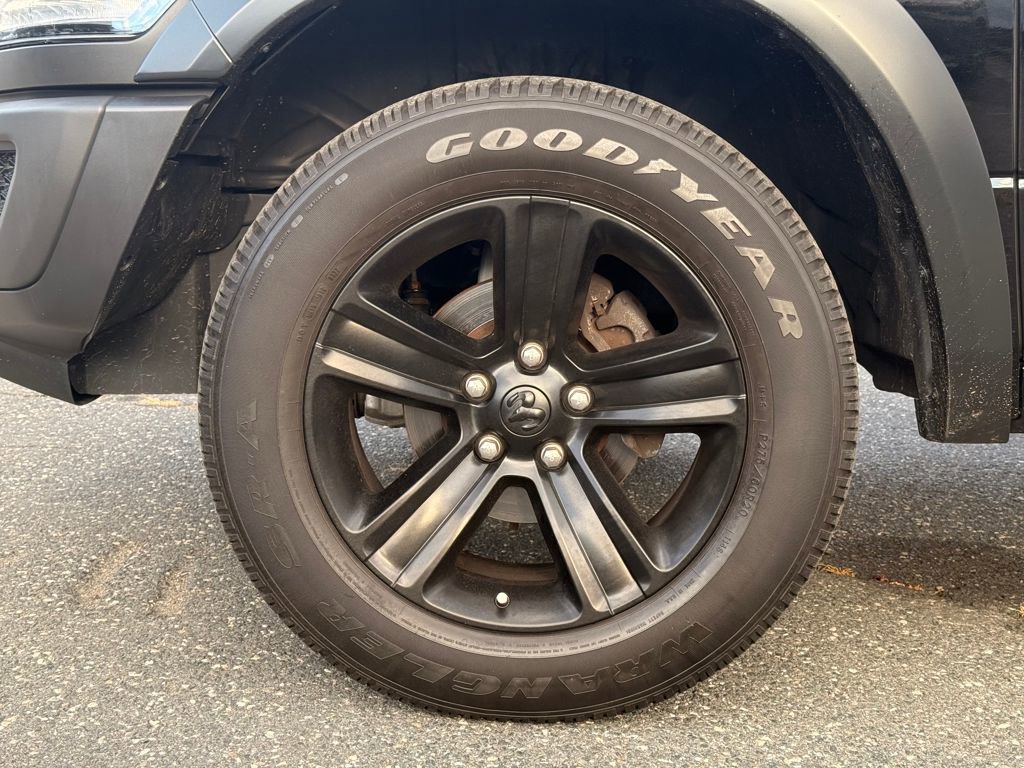 Used 2022 RAM 1500 Classic Warlock w/ Electronics Group image 10