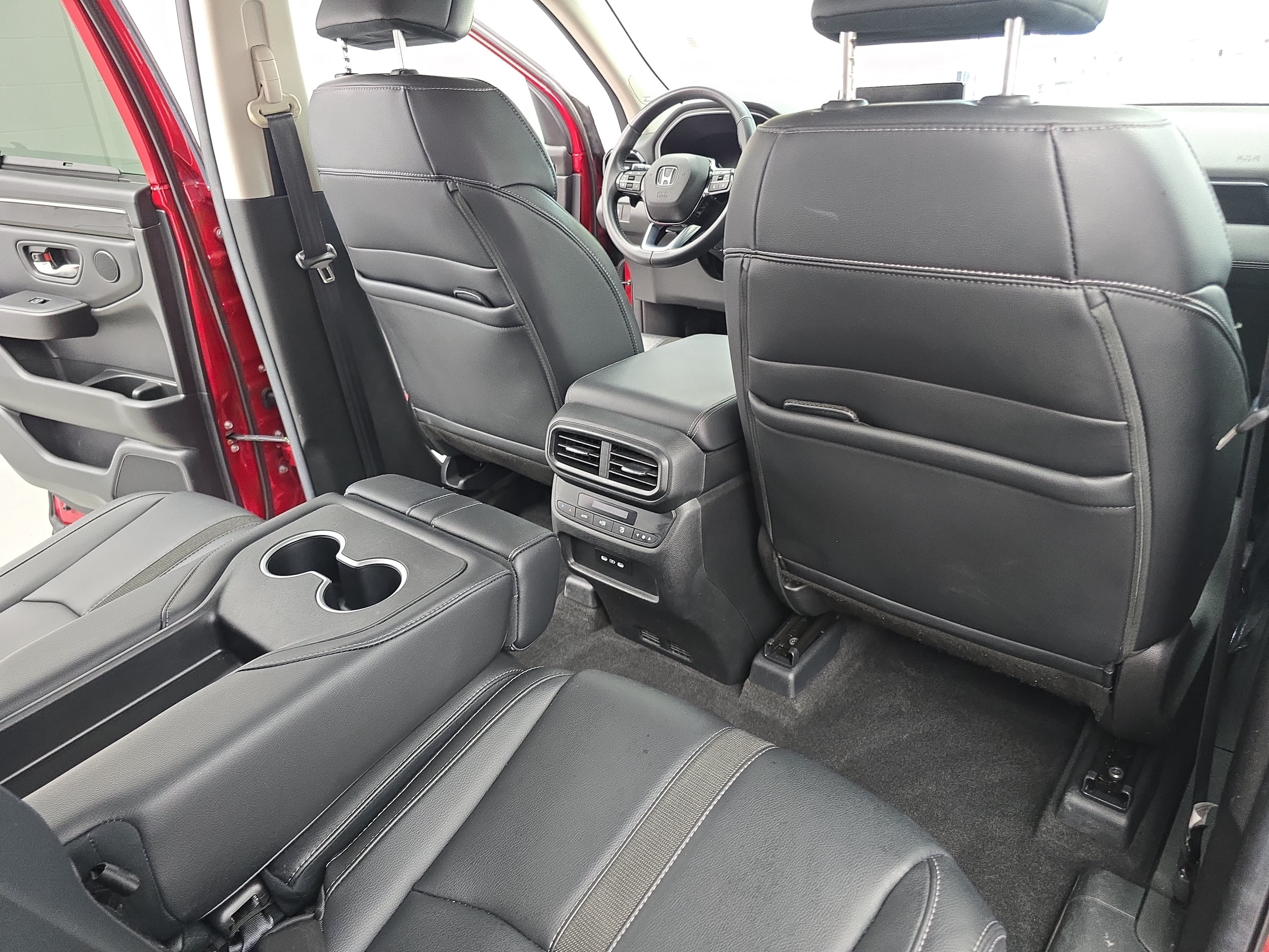 Certified 2024 Honda Pilot Touring image 11