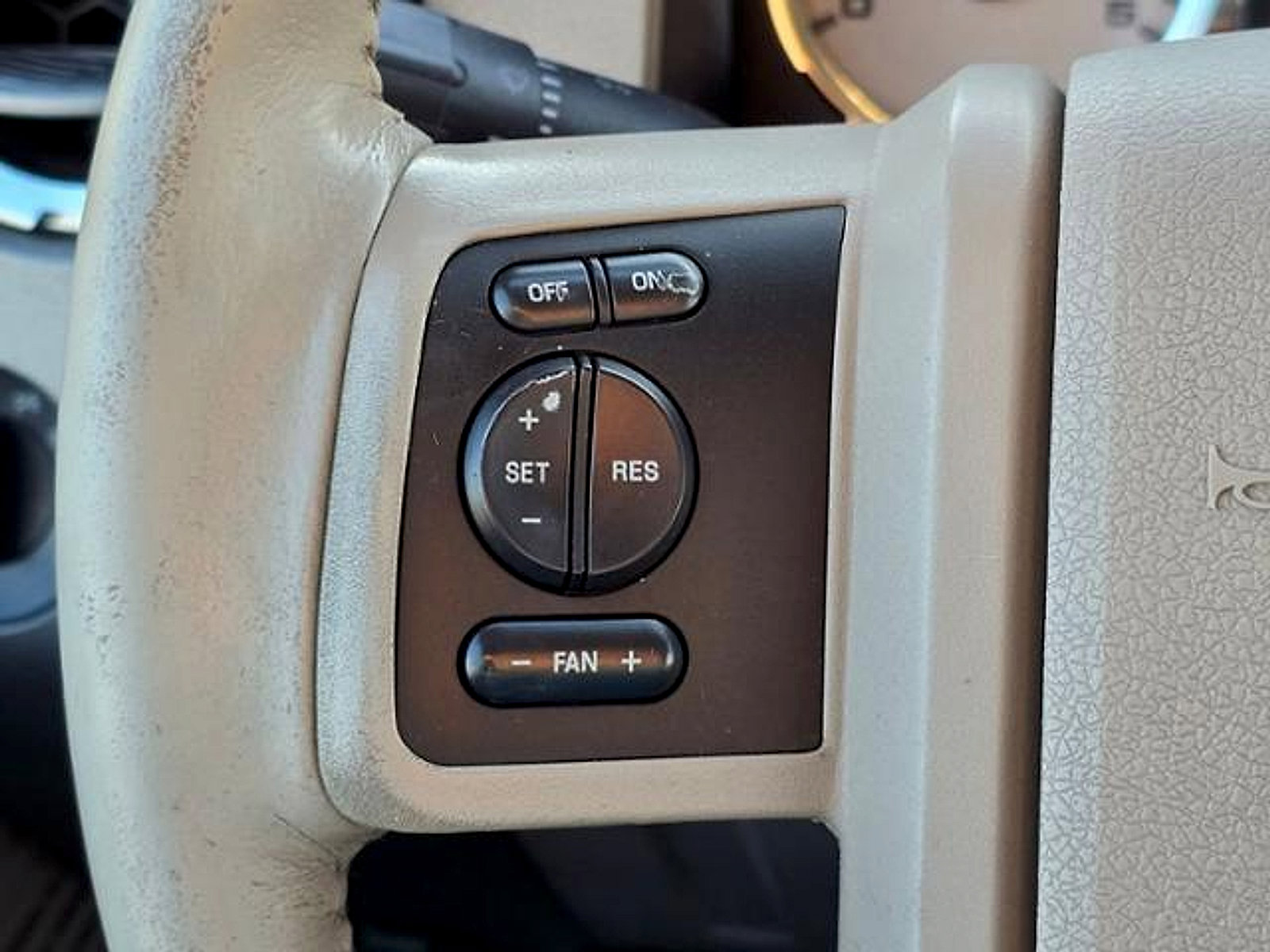 Used 2008 Ford F350 2WD Crew Cab Super Duty image 33