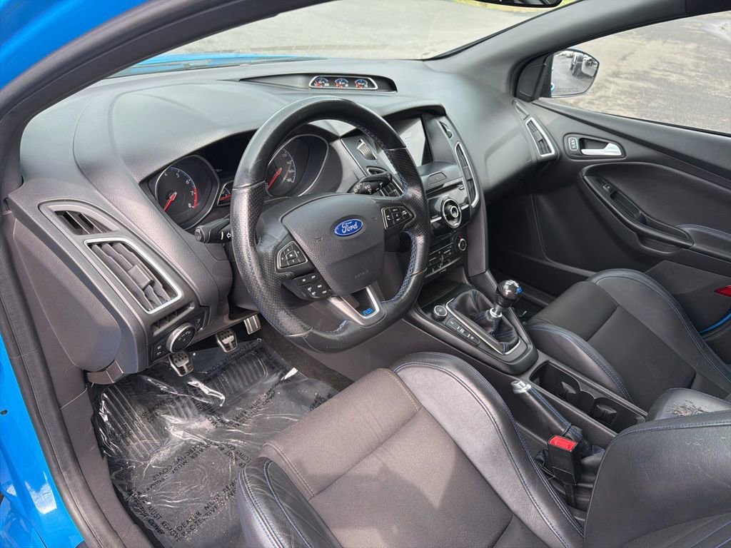 Used 2016 Ford Focus RS AWD/4WD image 40