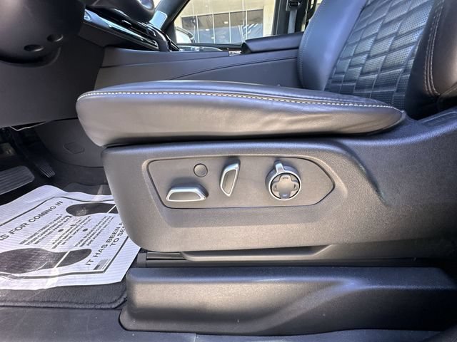 Certified 2023 Cadillac Escalade Sport Platinum w/ LPO, ONYX Package AWD/4WD image 20
