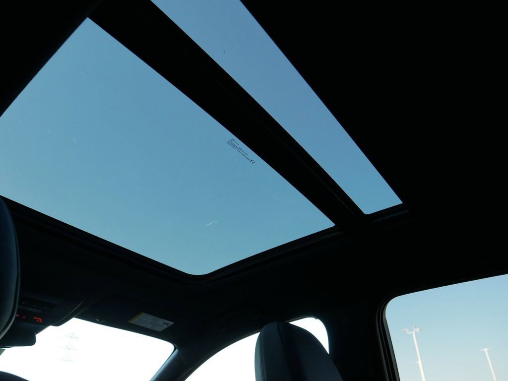 New 2025 Chevrolet Blazer EV LT image 16