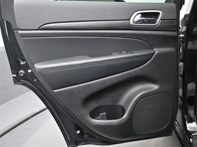 Used 2022 Jeep Grand Cherokee Laredo X image 14