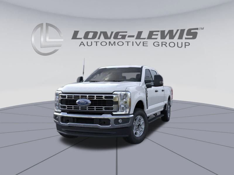 New 2026 Ford F350 XLT image 2