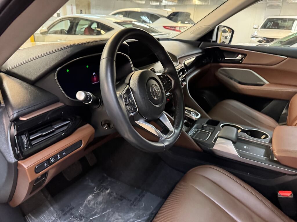 Certified 2023 Acura MDX w/ Technology Package AWD/4WD image 24