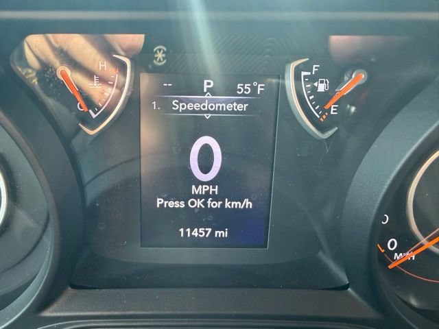 Used 2024 Jeep Wrangler Sport AWD/4WD image 17