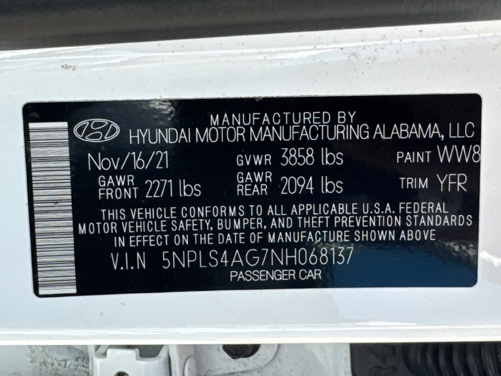 Used 2022 Hyundai Elantra SEL w/ Convenience Package FWD image 25