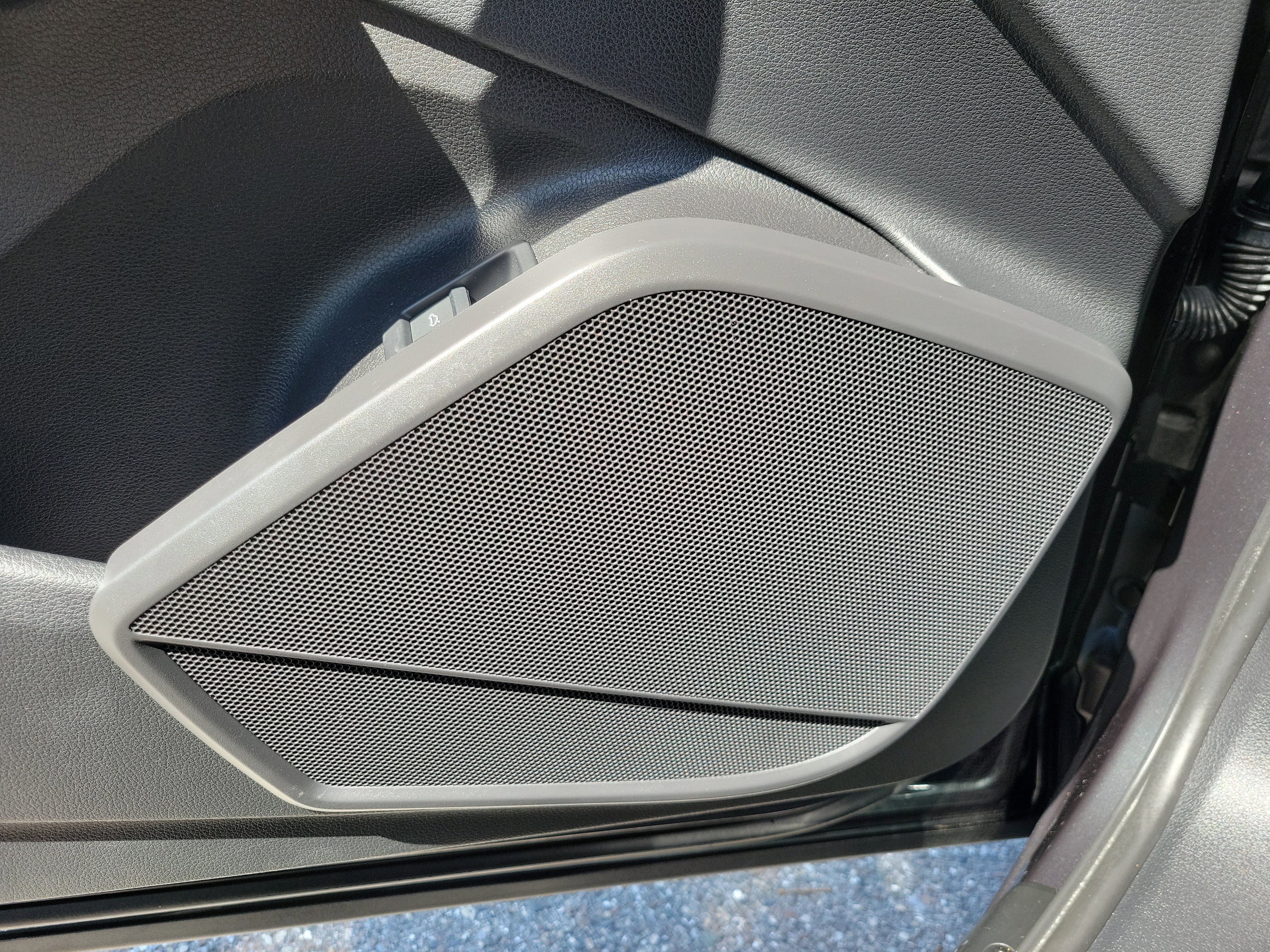 Used 2018 Audi Q5 2.0T Premium Plus w/ Premium Plus Package AWD/4WD image 18