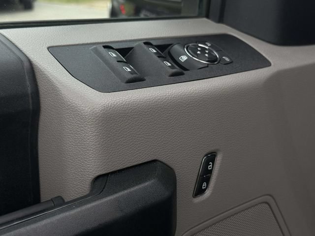 Used 2020 Ford F250 XL w/ STX Appearance Package AWD/4WD image 29