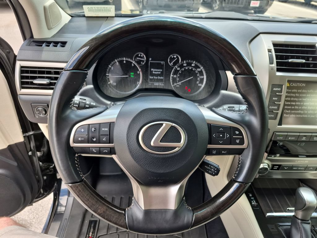 Used 2020 Lexus GX 460 Premium w/ Premium Package AWD/4WD image 23