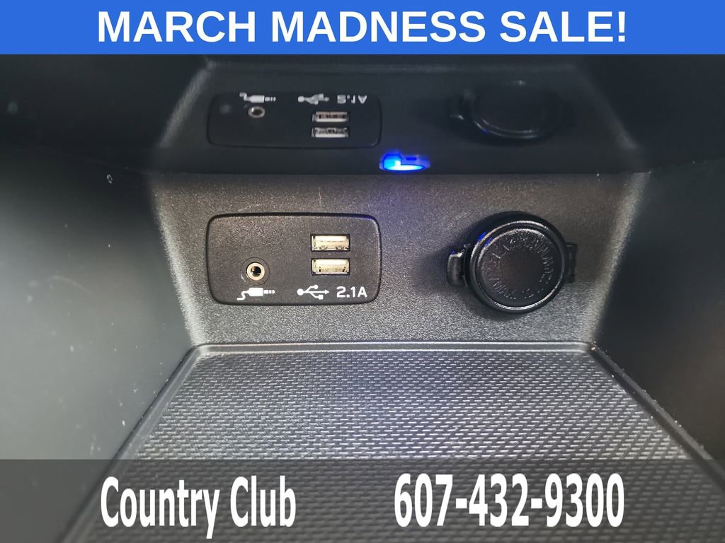 Used 2024 Subaru Forester Touring image 16