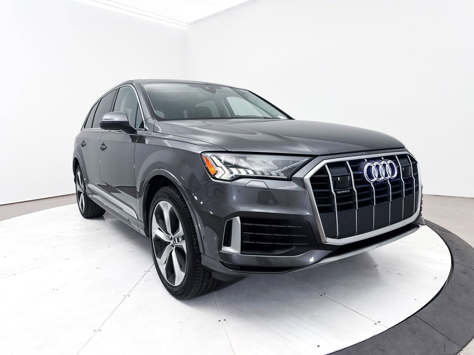 Used 2023 Audi Q7 3.0T Premium Plus AWD/4WD image 16