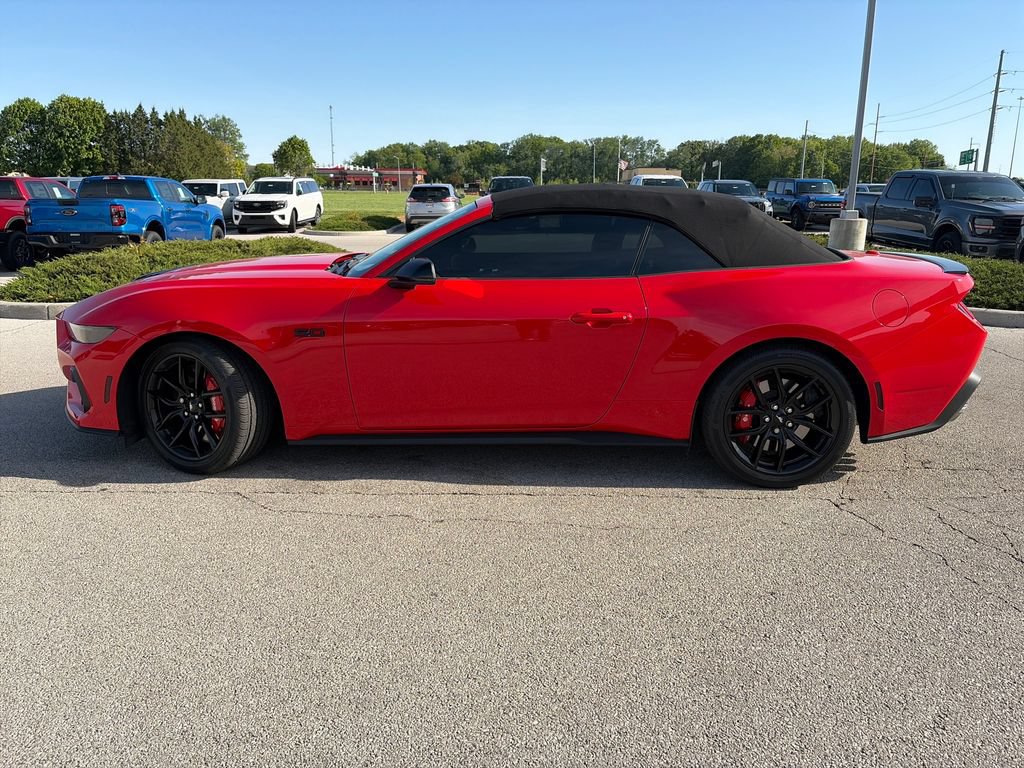 Used 2024 Ford Mustang GT Premium RWD image 4