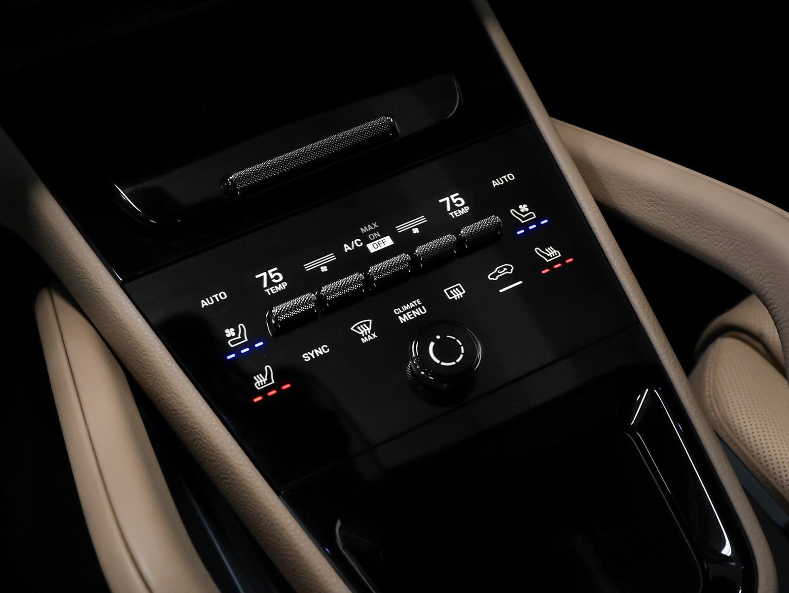 Certified 2025 Porsche Cayenne image 32