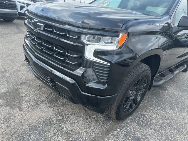 Used 2026 Chevrolet Silverado 1500 RST w/ RST Select Package image 9