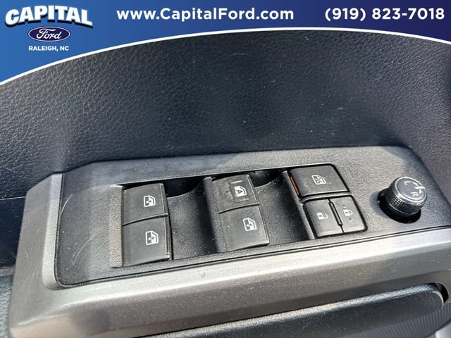 Used 2016 Toyota Tacoma SR5 w/ SR5 Appearance Package (SN) AWD/4WD image 20