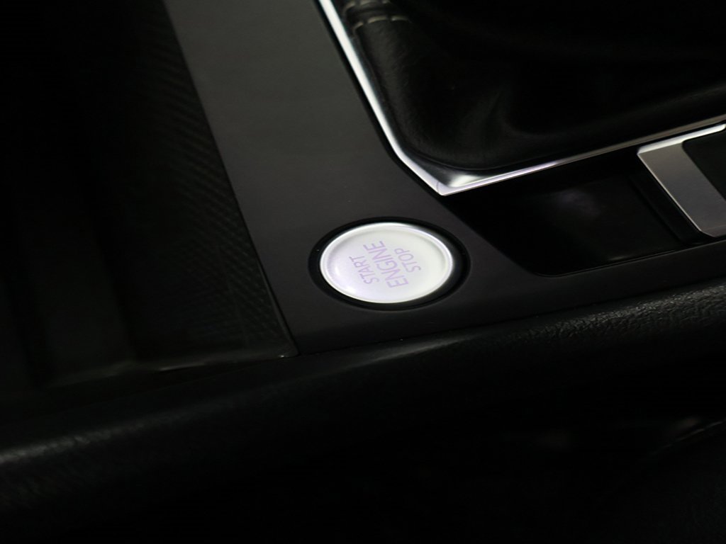 Used 2022 Volkswagen Taos SE image 36