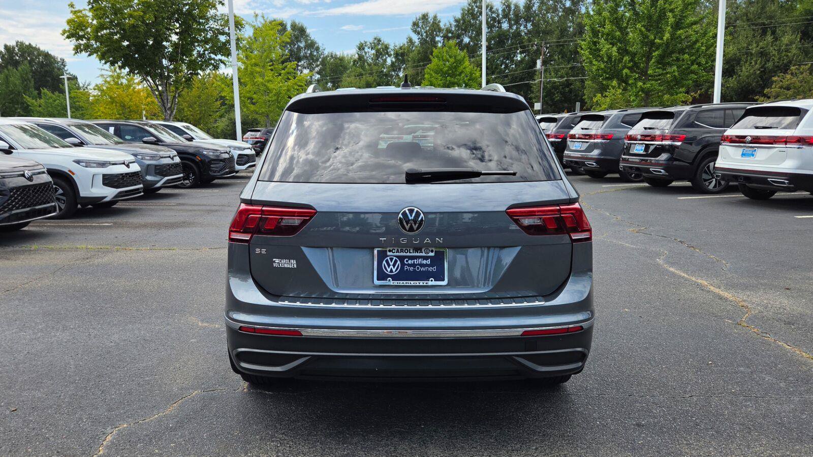 Certified 2023 Volkswagen Tiguan SE FWD image 4