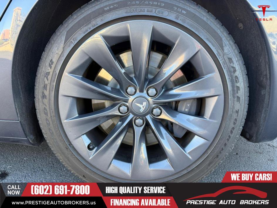 Used 2019 Tesla Model S 100D image 17