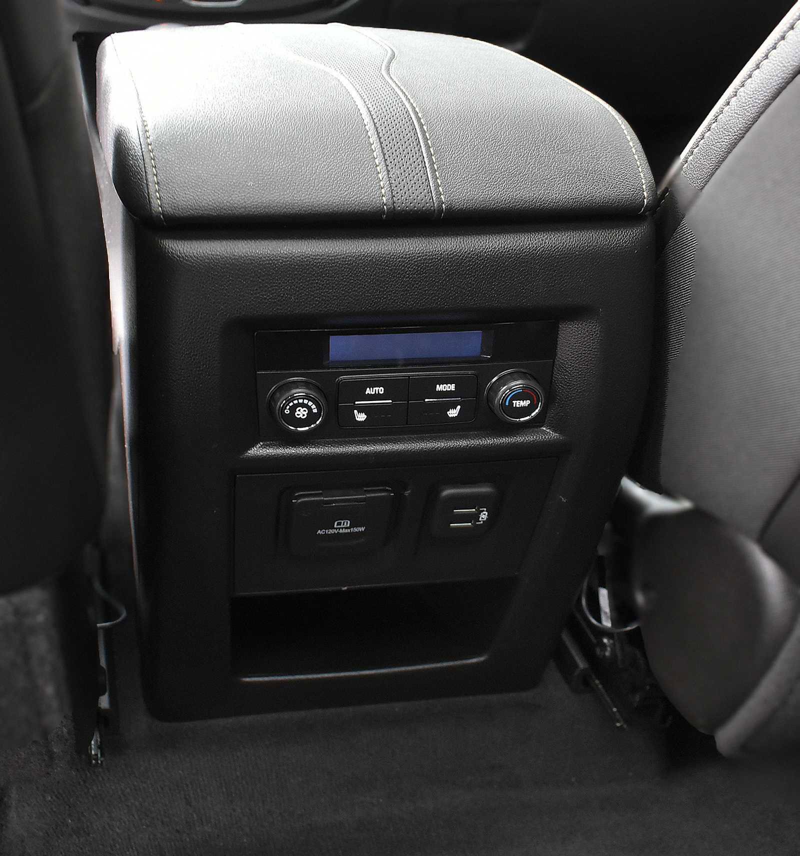 Used 2023 Chevrolet Traverse Premier w/ Redline Edition image 10