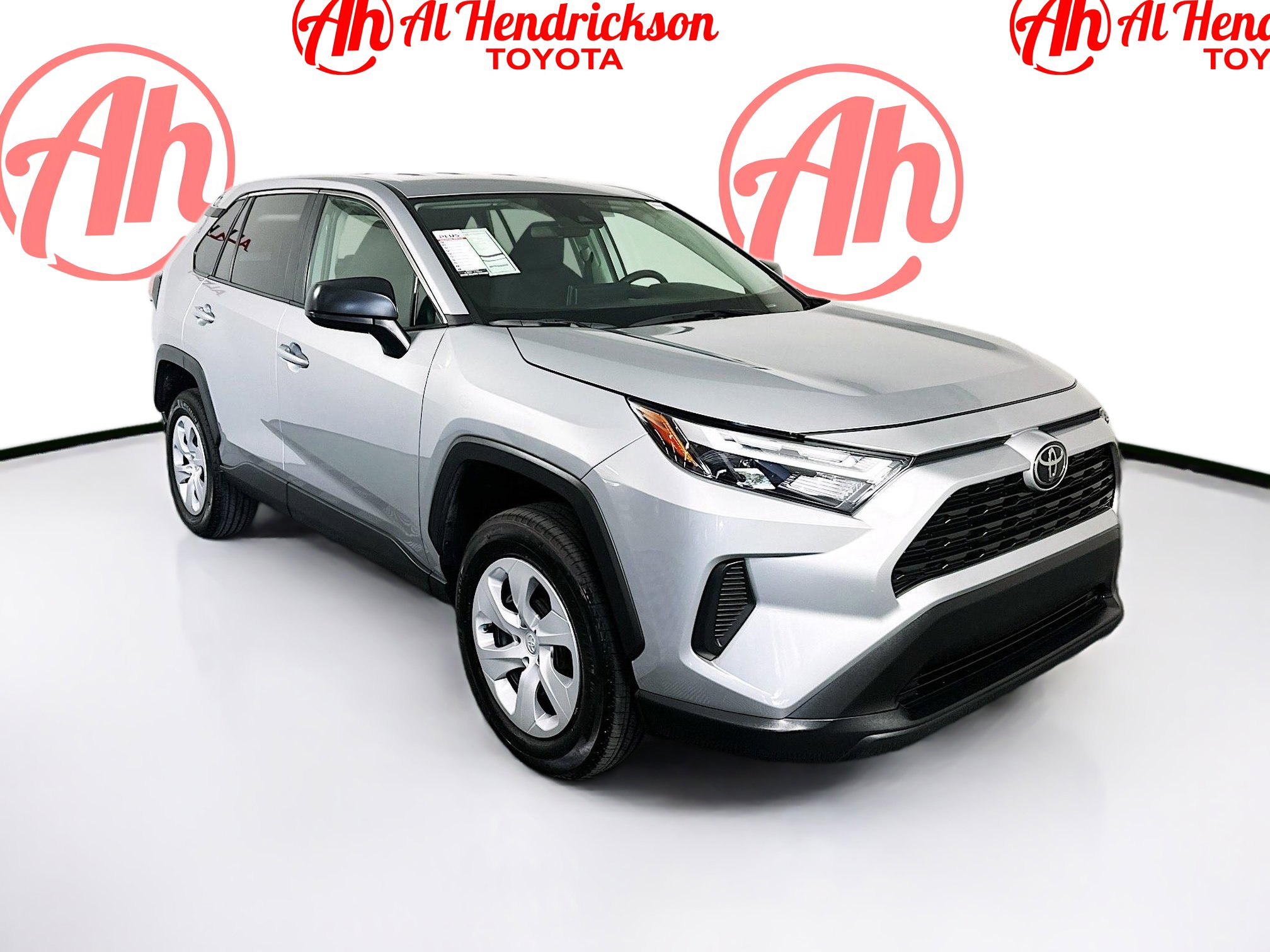 Used 2024 Toyota RAV4 LE image 1
