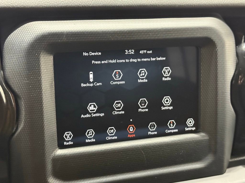 Used 2019 Jeep Wrangler Unlimited Sahara image 32