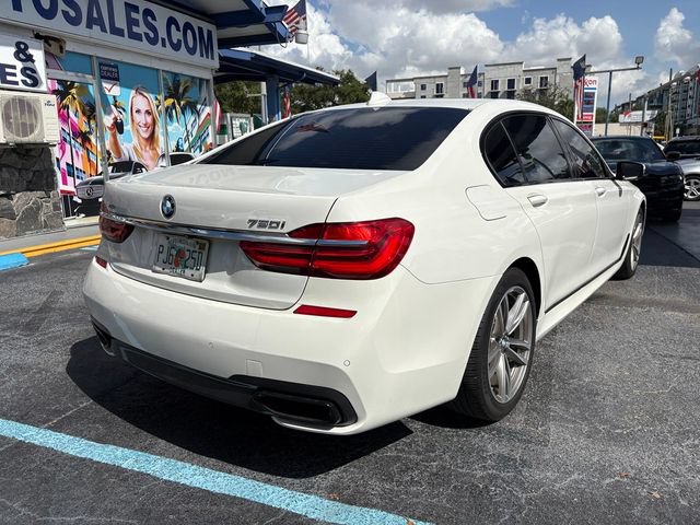 Used 2018 BMW 750i xDrive AWD/4WD image 8