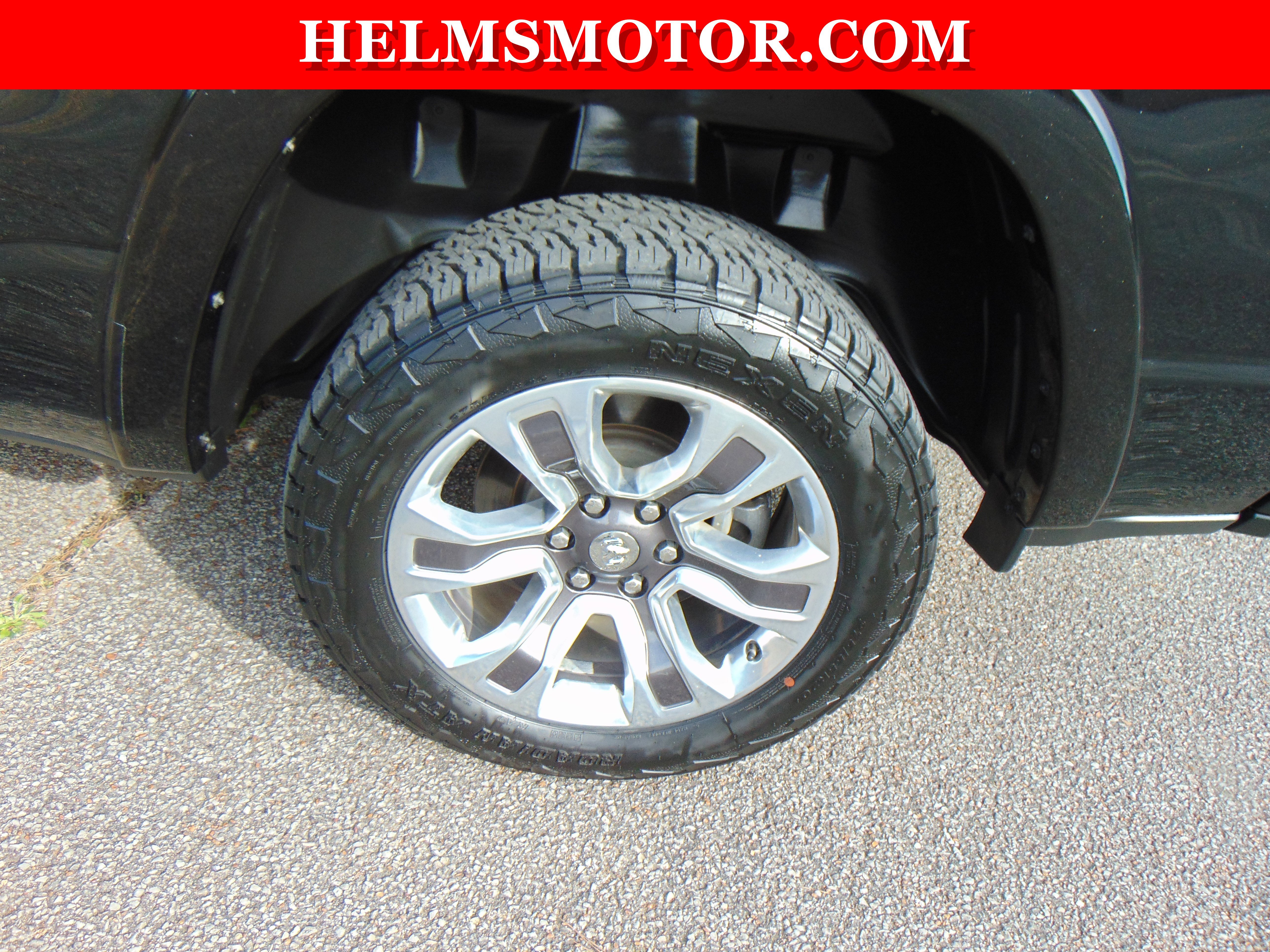 Used 2023 RAM 1500 Limited w/ Bed Utility Group image 25