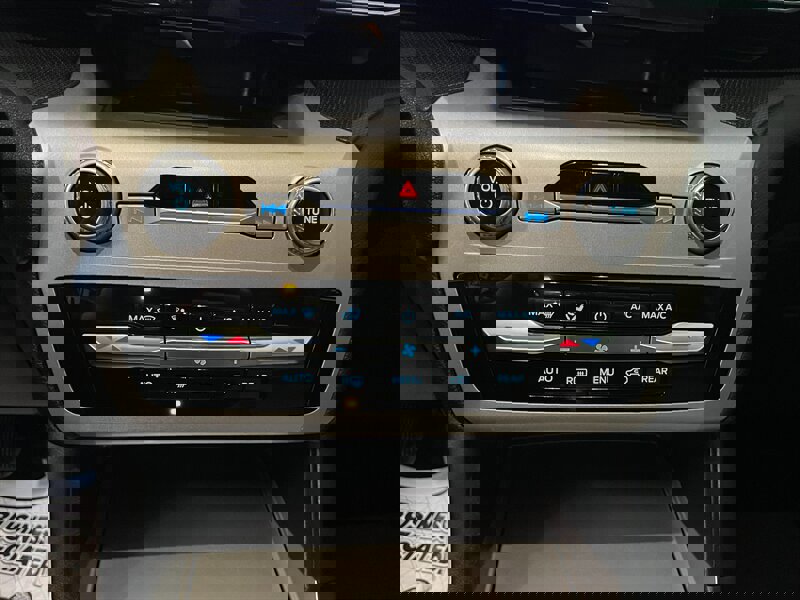 Used 2022 Ford Explorer 4WD w/ Class IV Trailer Tow Package image 15