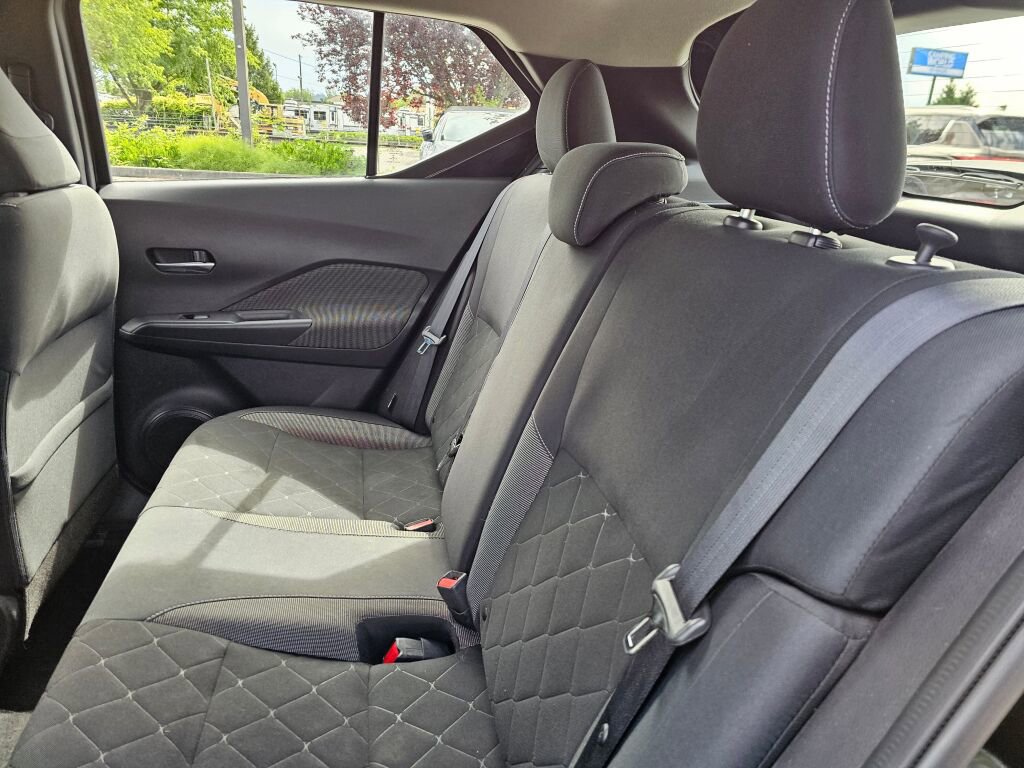 Used 2020 Nissan Kicks SV w/ Exterior Package FWD image 21
