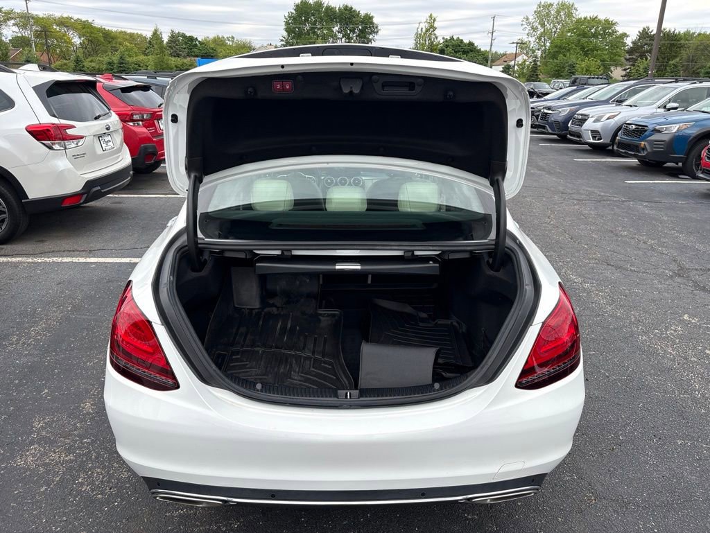 Used 2021 Mercedes-Benz C 300 4MATIC Sedan image 8