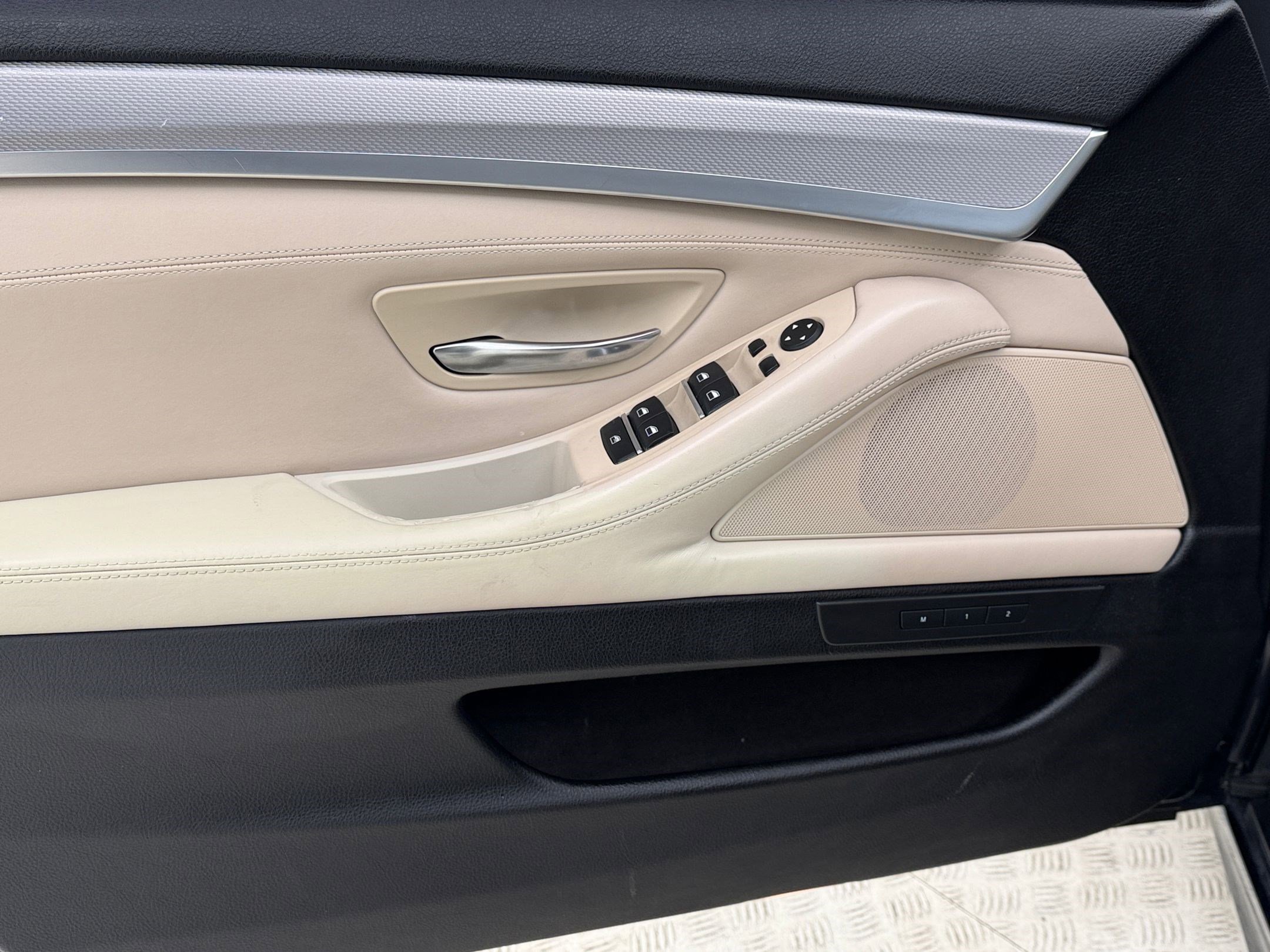 Used 2014 BMW 535d Sedan image 13