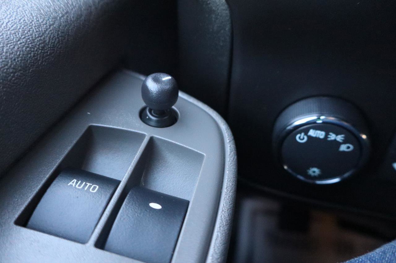 Used 2024 Chevrolet Express 3500 LT w/ LT Preferred Equipment Group image 16