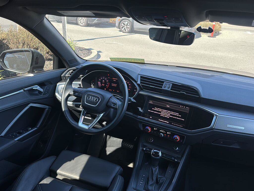 Used 2023 Audi Q3 2.0T Premium Plus w/ Premium Plus Package AWD/4WD image 10