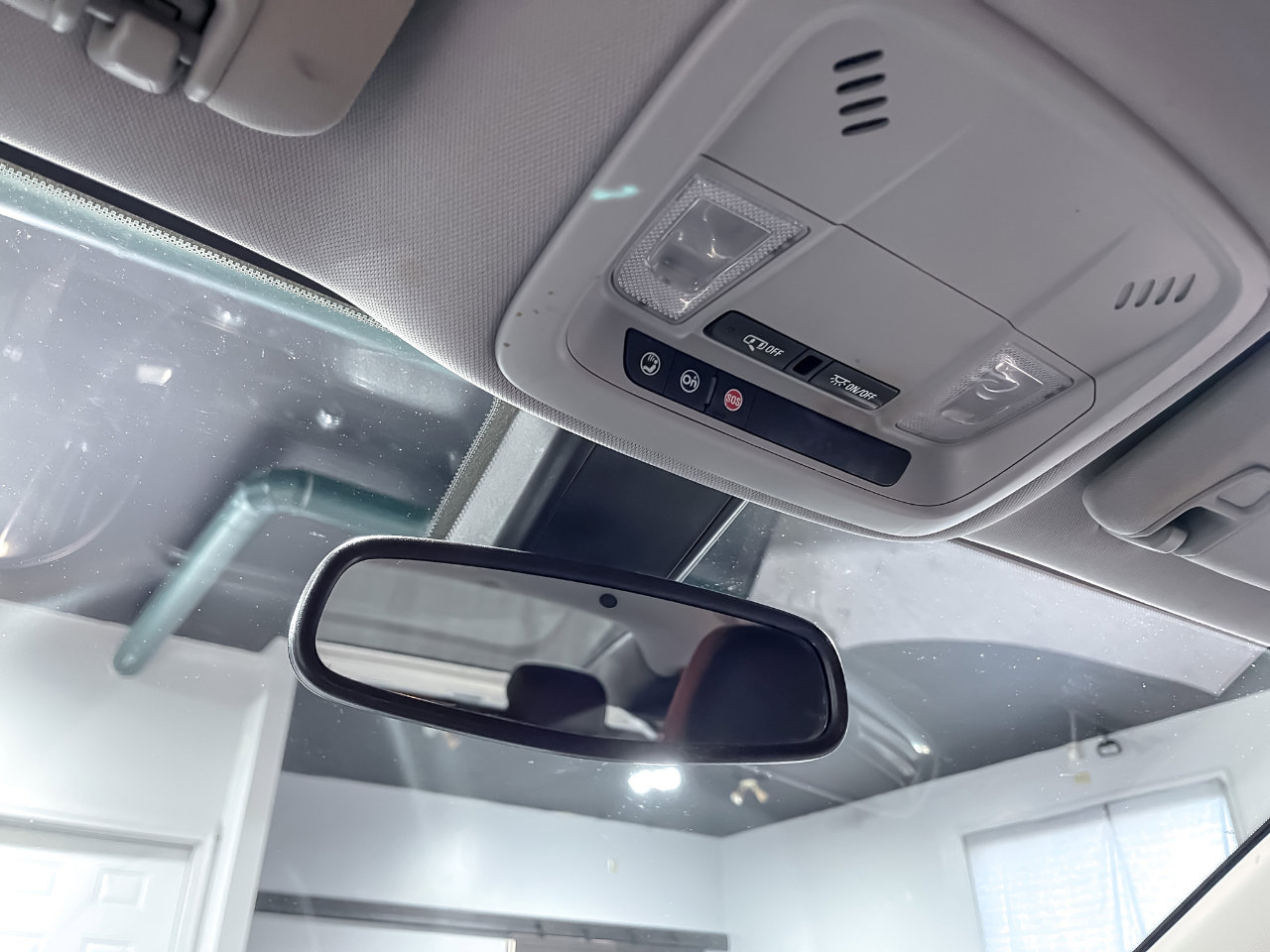 Used 2018 Chevrolet Malibu LT image 22