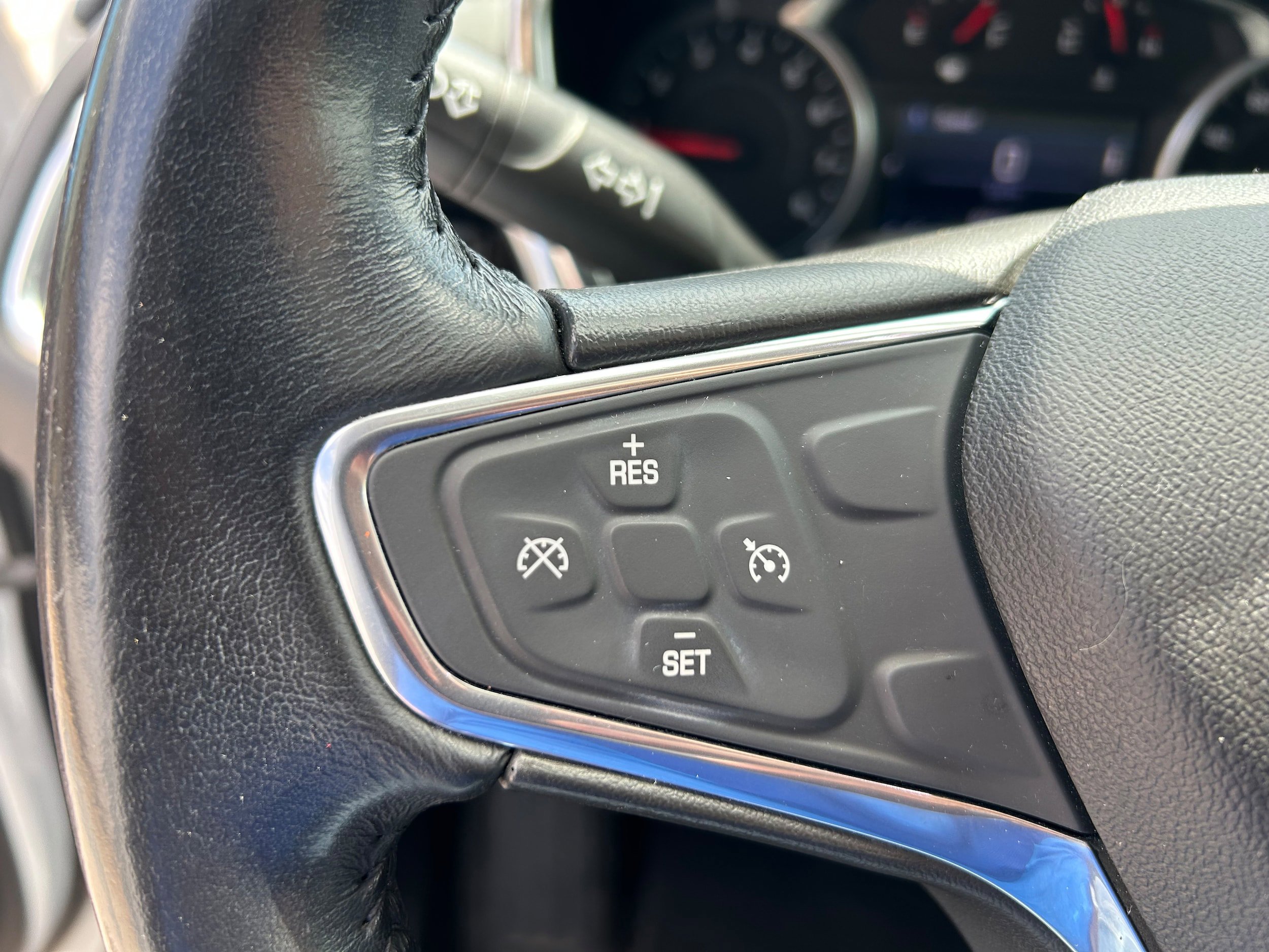 Used 2019 Chevrolet Equinox LT FWD image 20