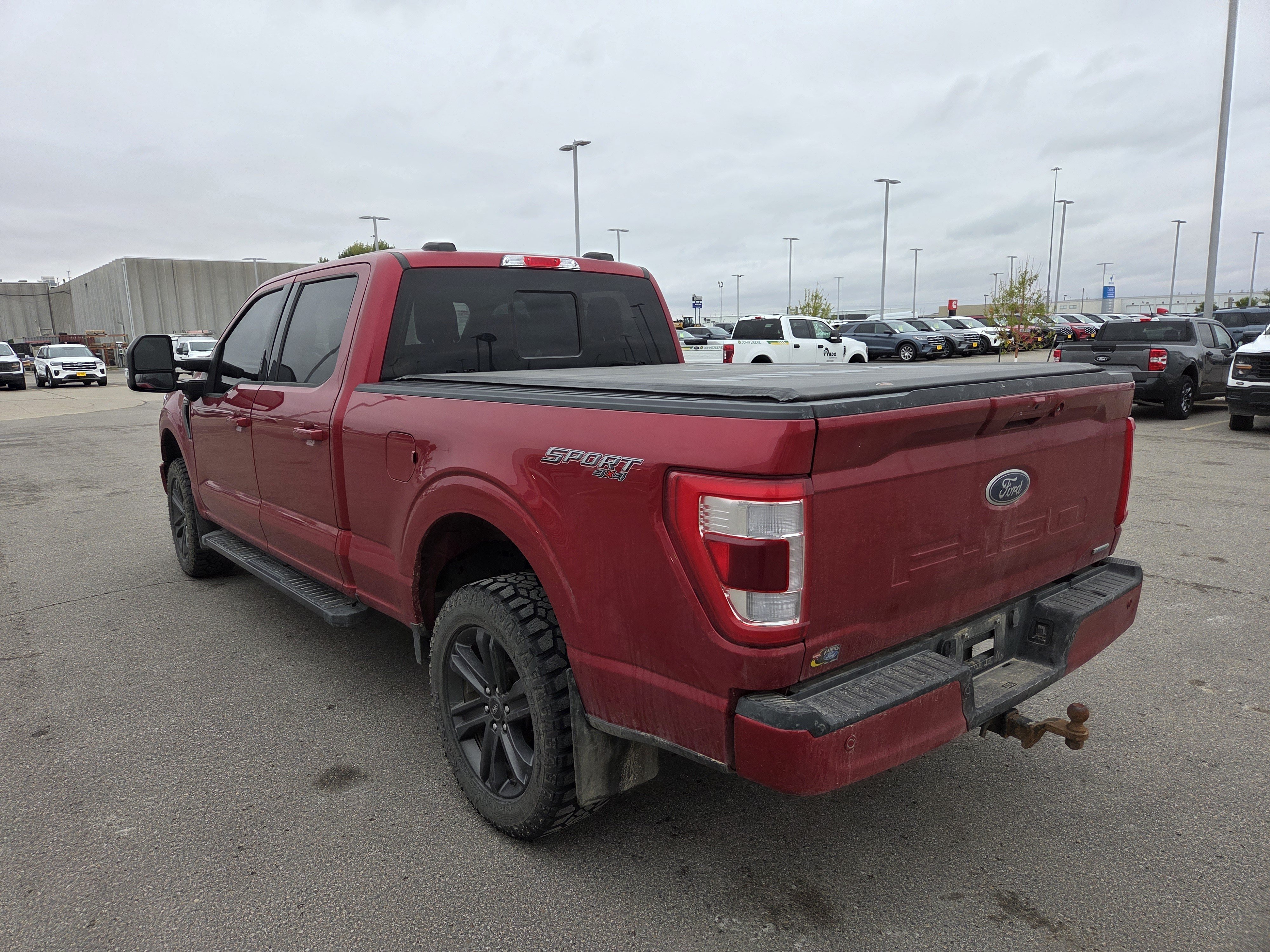 Used 2023 Ford F150 Lariat w/ Max Trailer Tow Package AWD/4WD image 4