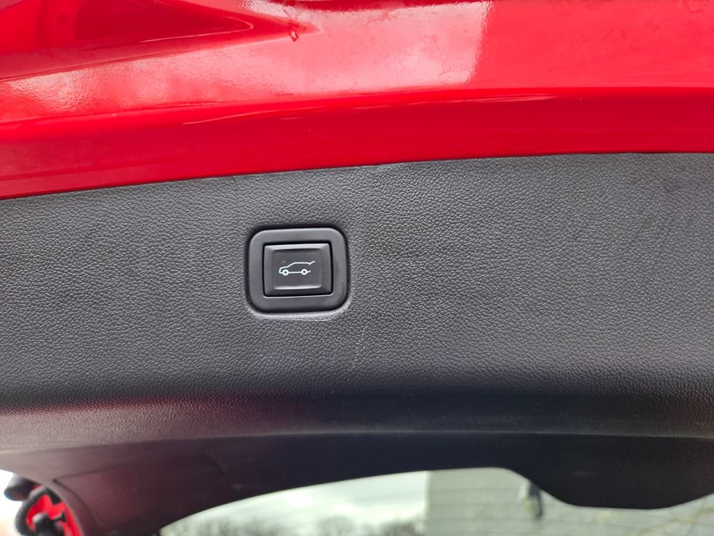Used 2022 Chevrolet Blazer RS w/ Enhanced Convenience Package FWD image 36