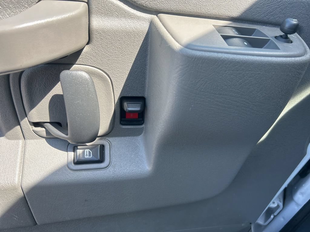 Used 2024 GMC Savana 2500 w/ Driver Convenience Package RWD image 10