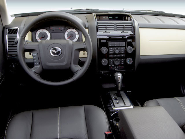 Used 2008 MAZDA Tribute i Sport FWD image 4