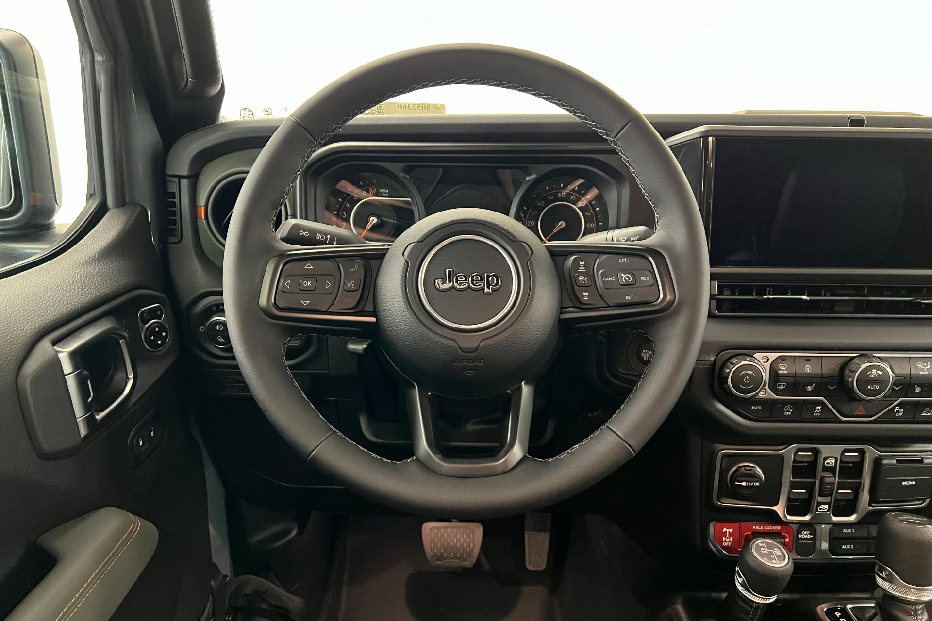 New 2025 Jeep Gladiator Mojave AWD/4WD image 12