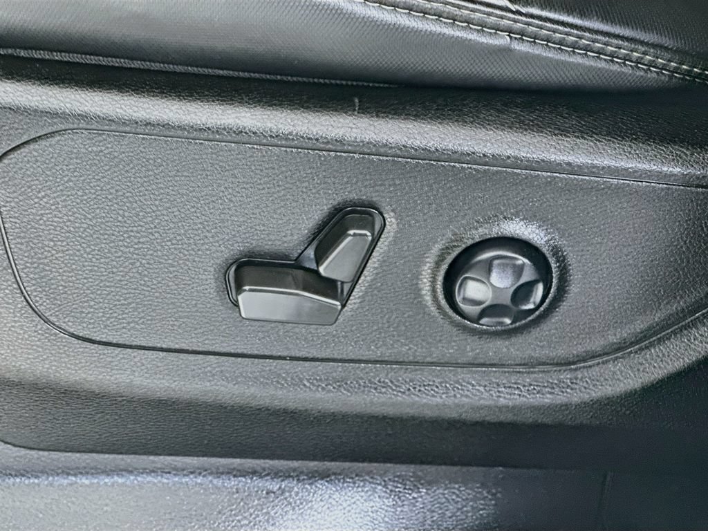 Used 2021 RAM 1500 Rebel w/ Rebel Level 1 Equipment Group AWD/4WD image 22