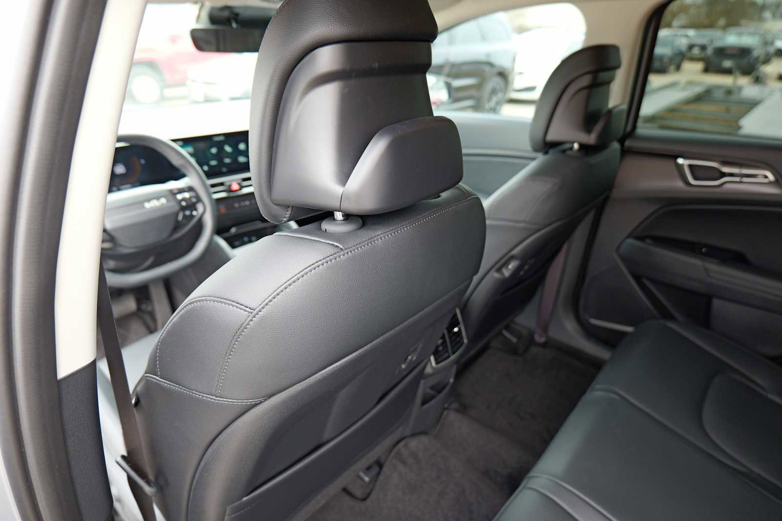 Certified 2026 Kia Sportage EX image 22