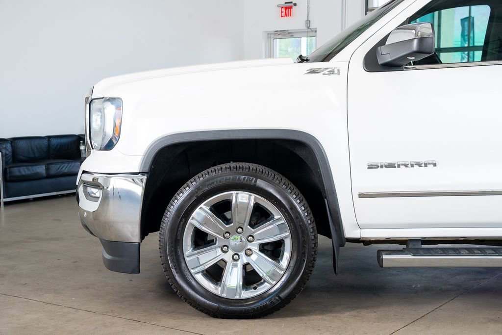 Used 2018 GMC Sierra 1500 SLT AWD/4WD image 22