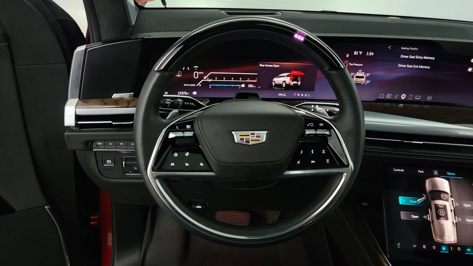 Certified 2025 Cadillac Escalade ESV Sport Platinum AWD/4WD image 16