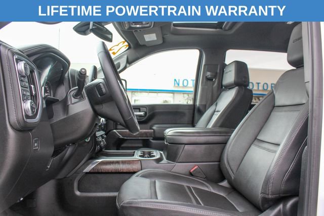 Used 2023 GMC Sierra 3500 Denali AWD/4WD image 18