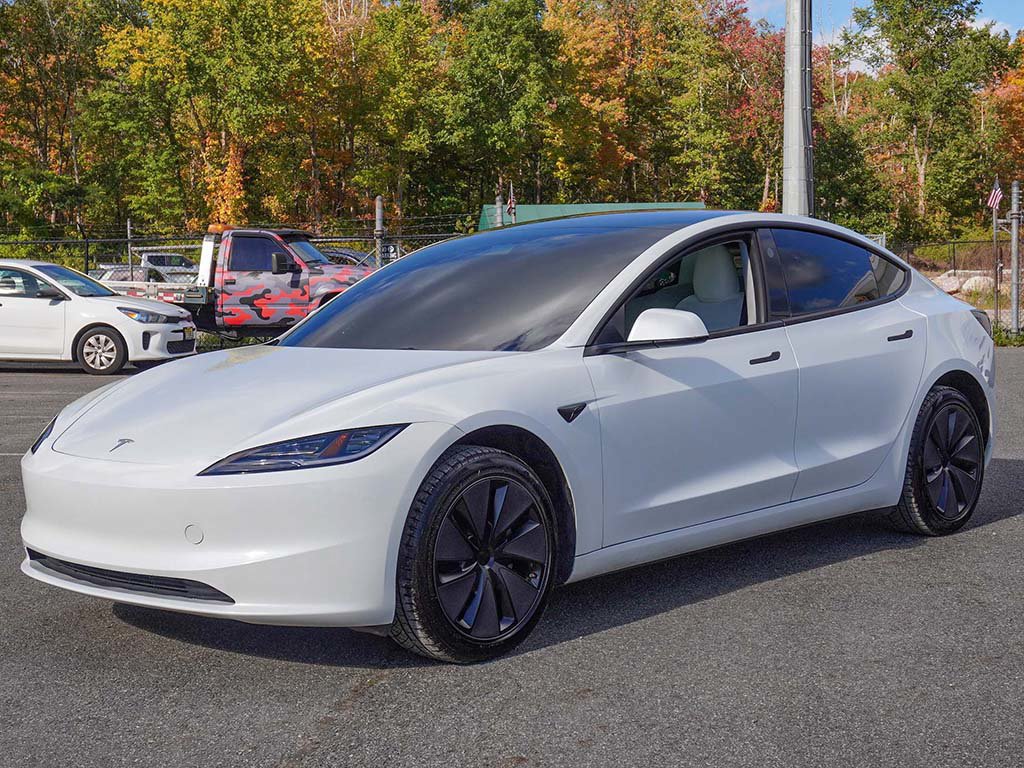 Used 2025 Tesla Model 3 Long Range RWD image 7