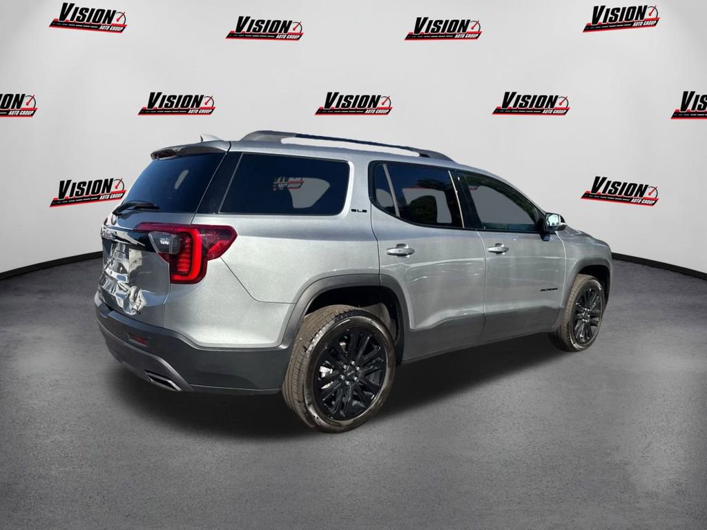 Used 2023 GMC Acadia SLE w/ Driver Convenience Package image 5