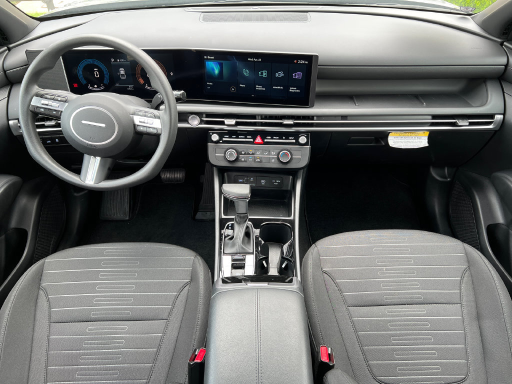 Used 2026 Hyundai Santa Cruz SE FWD image 23